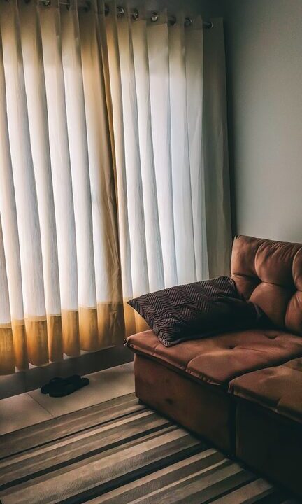 Tips for Creating a Cozy and Inviting Home Environment